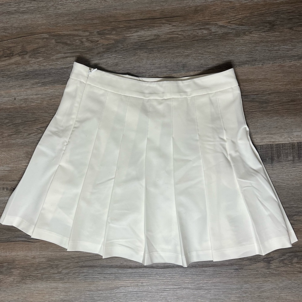 Sunday Best Aritzia White Pleated Tennis Skirt NWOT